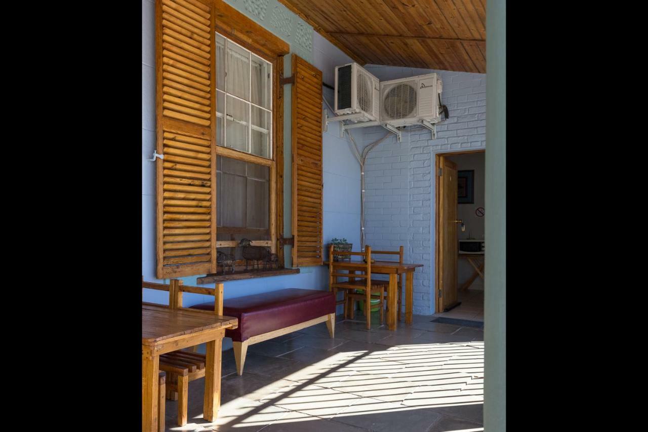 La La Dathel Guesthouse 科尔斯伯格 外观 照片